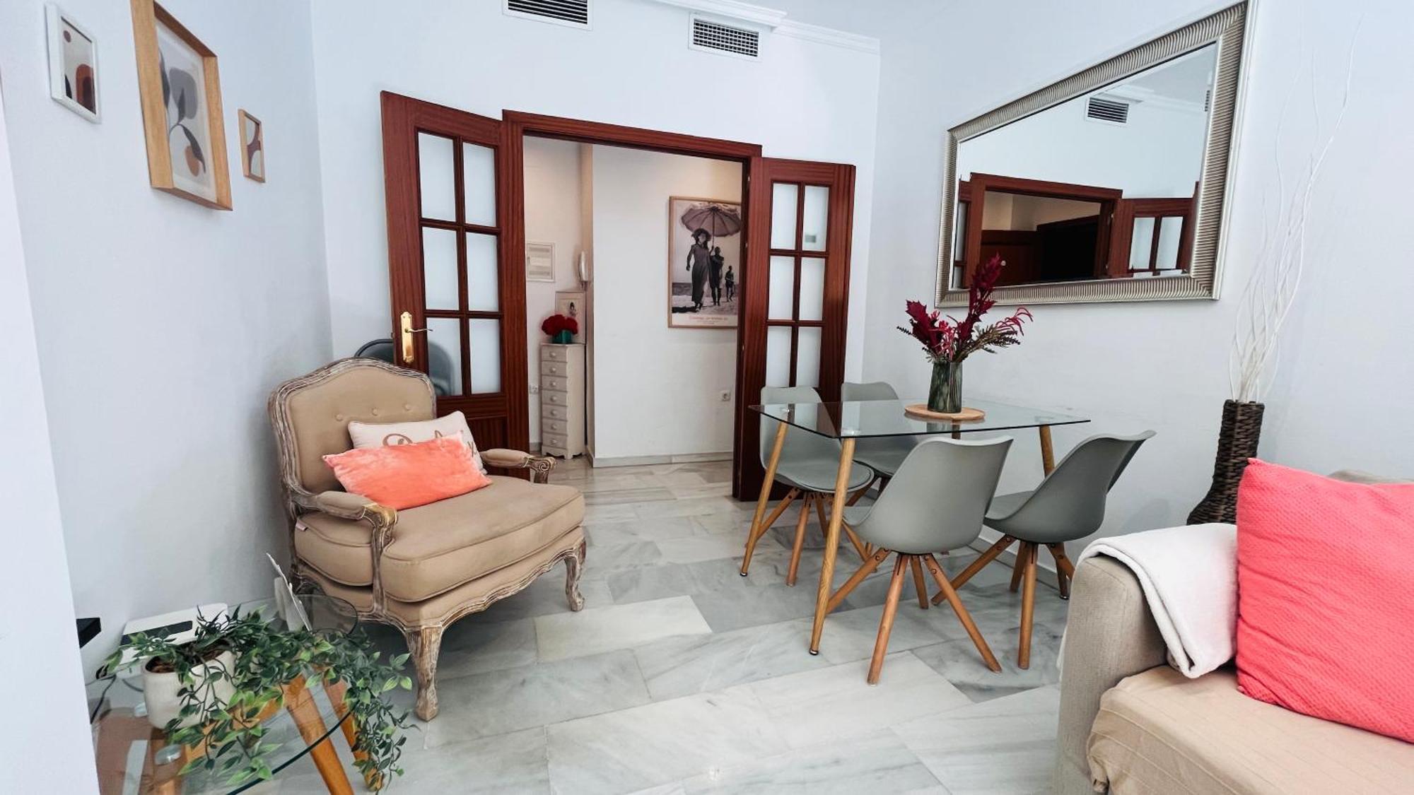 Homely Malaga Atarazanas Eksteriør billede