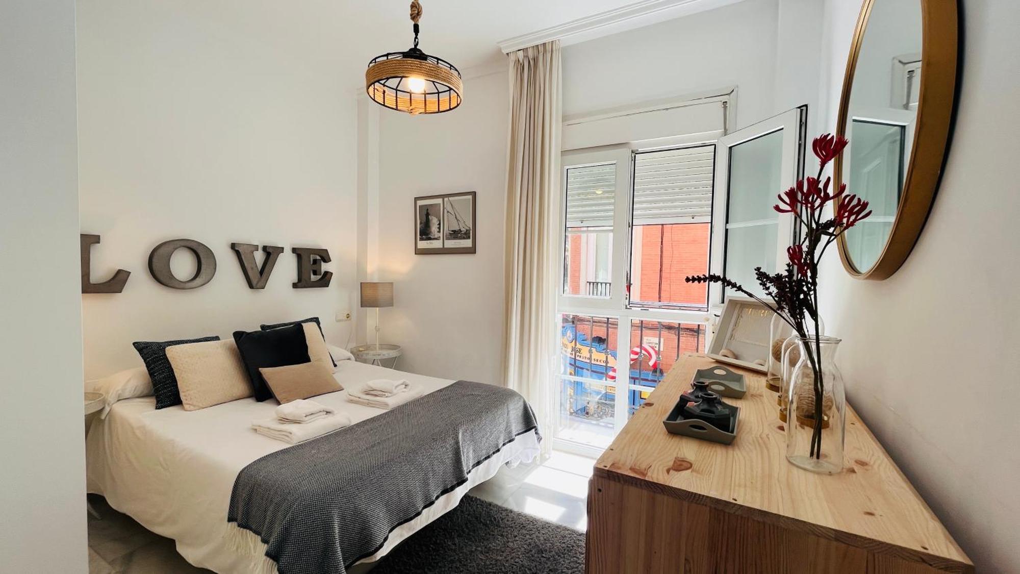 Homely Malaga Atarazanas Eksteriør billede